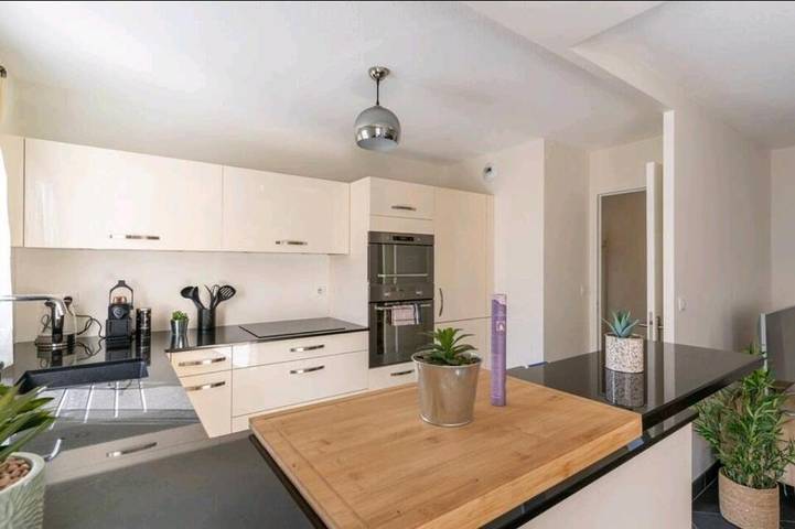 Gîte pour 6 personnes, avec balcon à Saint-Julien-en-Genevois - 2