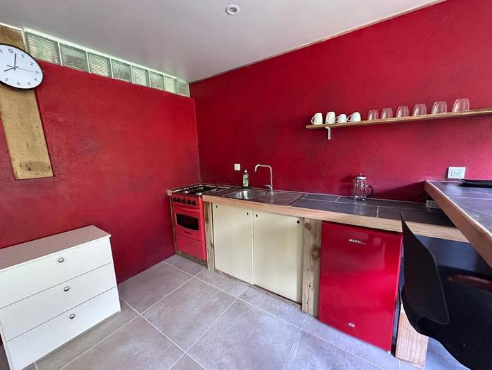 Location de vacances pour 4 personnes, avec vue ainsi que terrasse et jardin dans Uturoa - 4