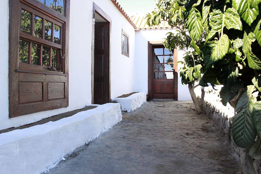 Vacaciones en la isla verde de La Palma. in Padrón (Islas Canarias), El Paso