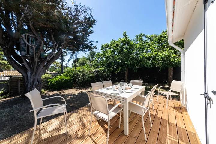 Location de vacances pour 6 personnes, avec jardin dans Plage des Huttes - 2