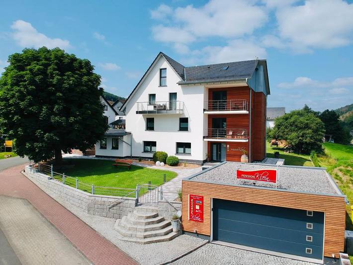 Gästehaus für 2 Personen, mit Terrasse und Garten sowie Ausblick in Bad Laasphe