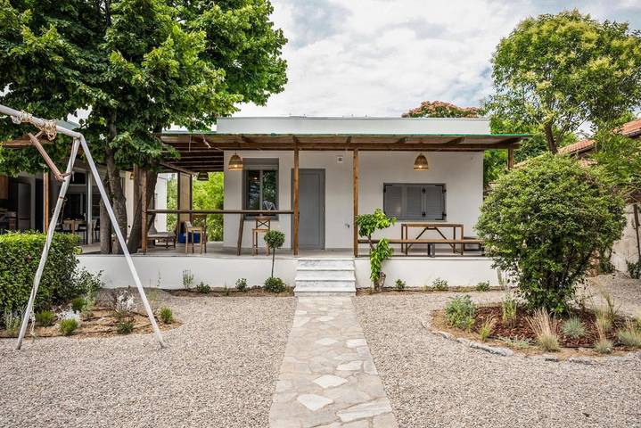 Location de vacances pour 5 personnes, avec jardin et vue dans Nea Kallikratia - 4