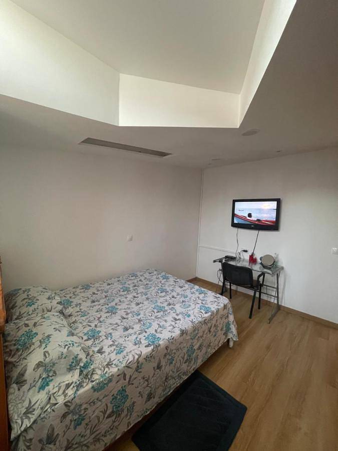 Gîte pour 2 personnes, avec balcon et vue dans Praia - 4