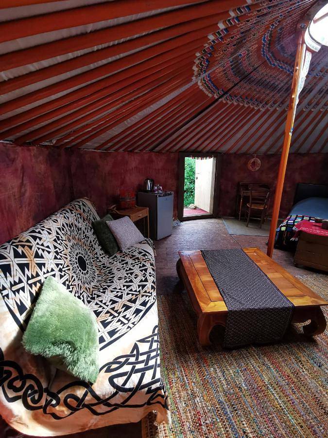Yourte Namaste Homestay in Saint-Pargoire, Côte méditerranéenne (France)