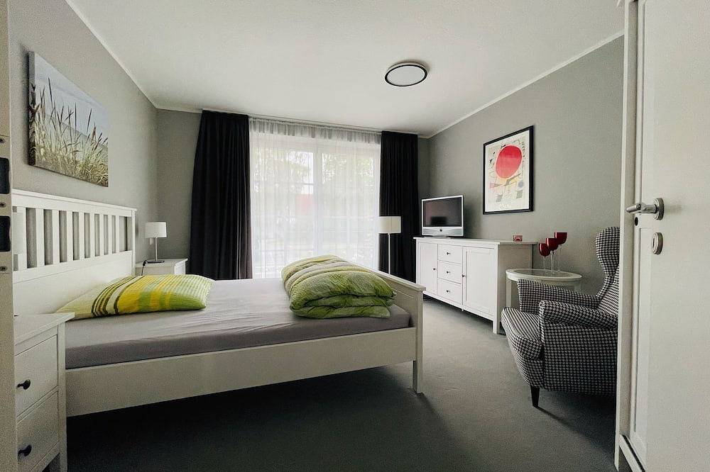 Ganze Wohnung, Traumhafte Ferienwohnung am Rande der Lüneburger Heide im Celler Land in Adelheidsdorf, Aller-Leine-Tal