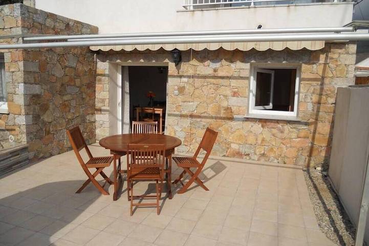 Ferienhaus für 3 Personen, mit Garten - 1