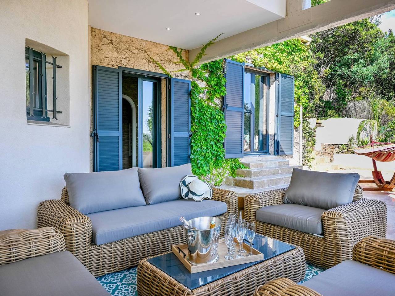 Villa moderne 6 Ch pour 12 avec piscine privée, clim et parking aux Issambres in Roquebrune-sur-Argens, Côte méditerranéenne (France)