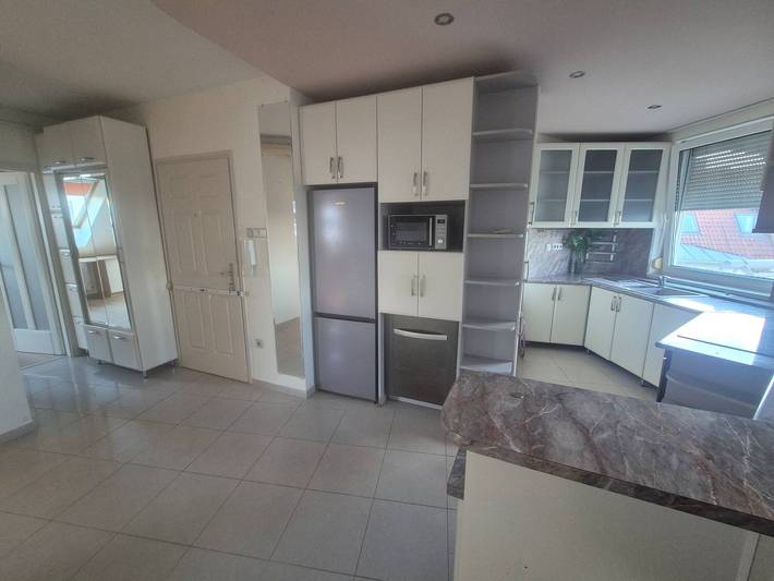 Ganze Wohnung, Quelle Apartment - 2Br Apartment mit privatem Gartenanschluss und Sauna in Ketschkemet, Kecskeméti járás