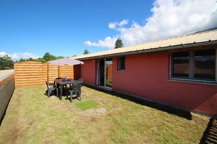 Casa de huéspedes para 3 personas, con jardín además de piscina y terraza - 1