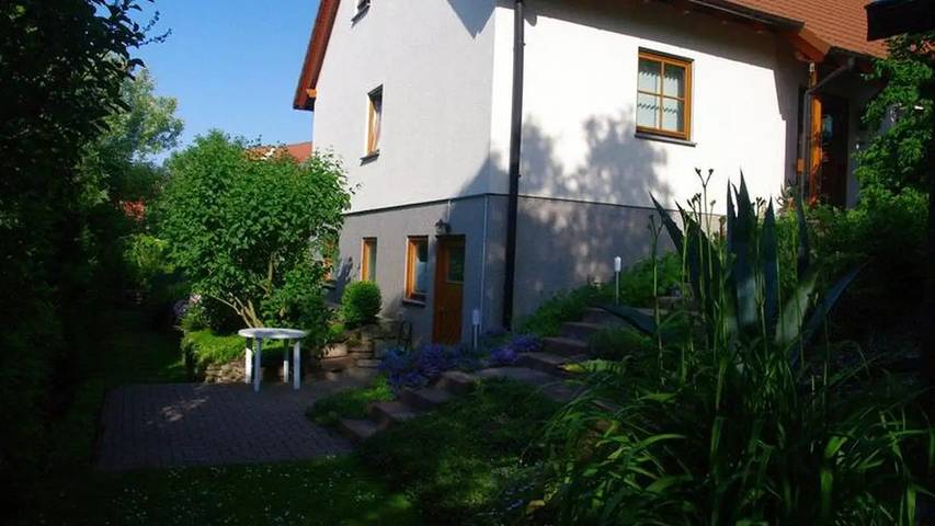 Ferienwohnung für 2 Personen, mit Balkon in Bad Berka