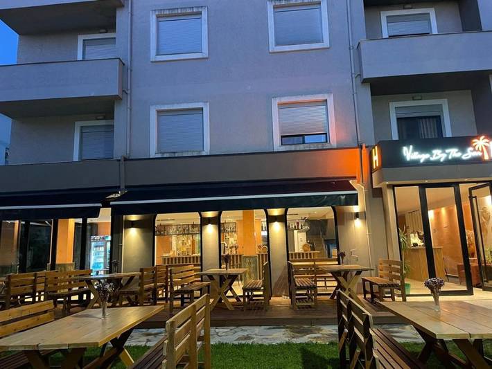 Hôtel, avec Terrasse et Jardin