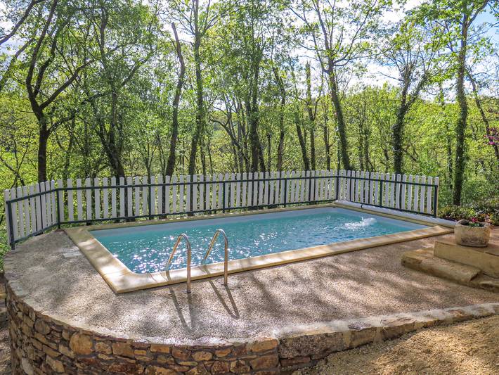 Location de vacances pour 4 personnes, avec jardin et terrasse à Blanquefort-sur-Briolance - 2