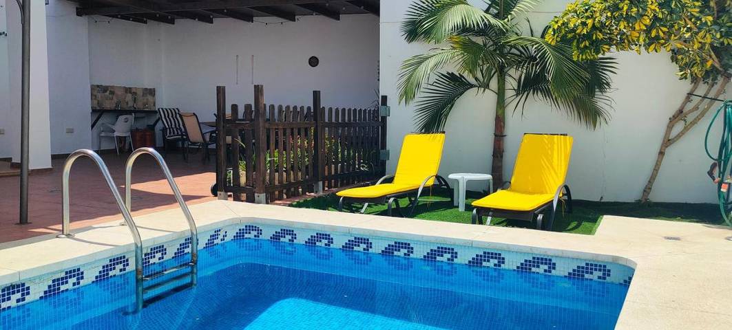 Casa rural para 8 personas, con piscina y jardín en Casabermeja - 2