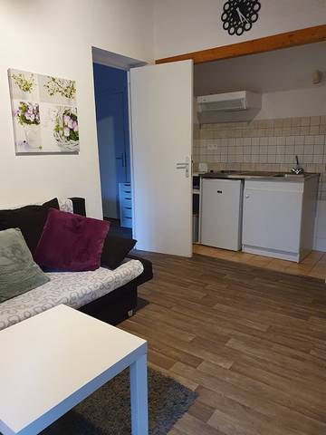 Gîte pour 4 personnes, avec terrasse et jardin, animaux acceptés à Tarascon-sur-Ariège