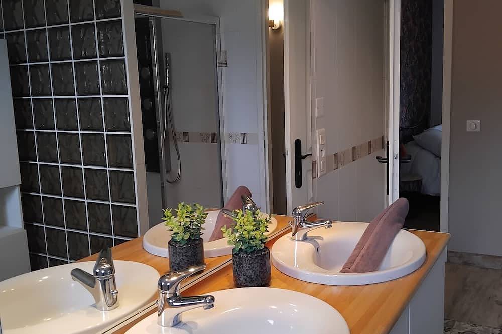 Maison au calme proche de Rocamadour, Carennac, Loubressac, Collonge, Beaulieu/D in Puybrun, Lot