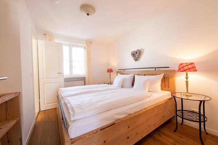 Ferienwohnung für 4 Personen, mit Balkon und Ausblick in den Ammergauer Alpen - 4