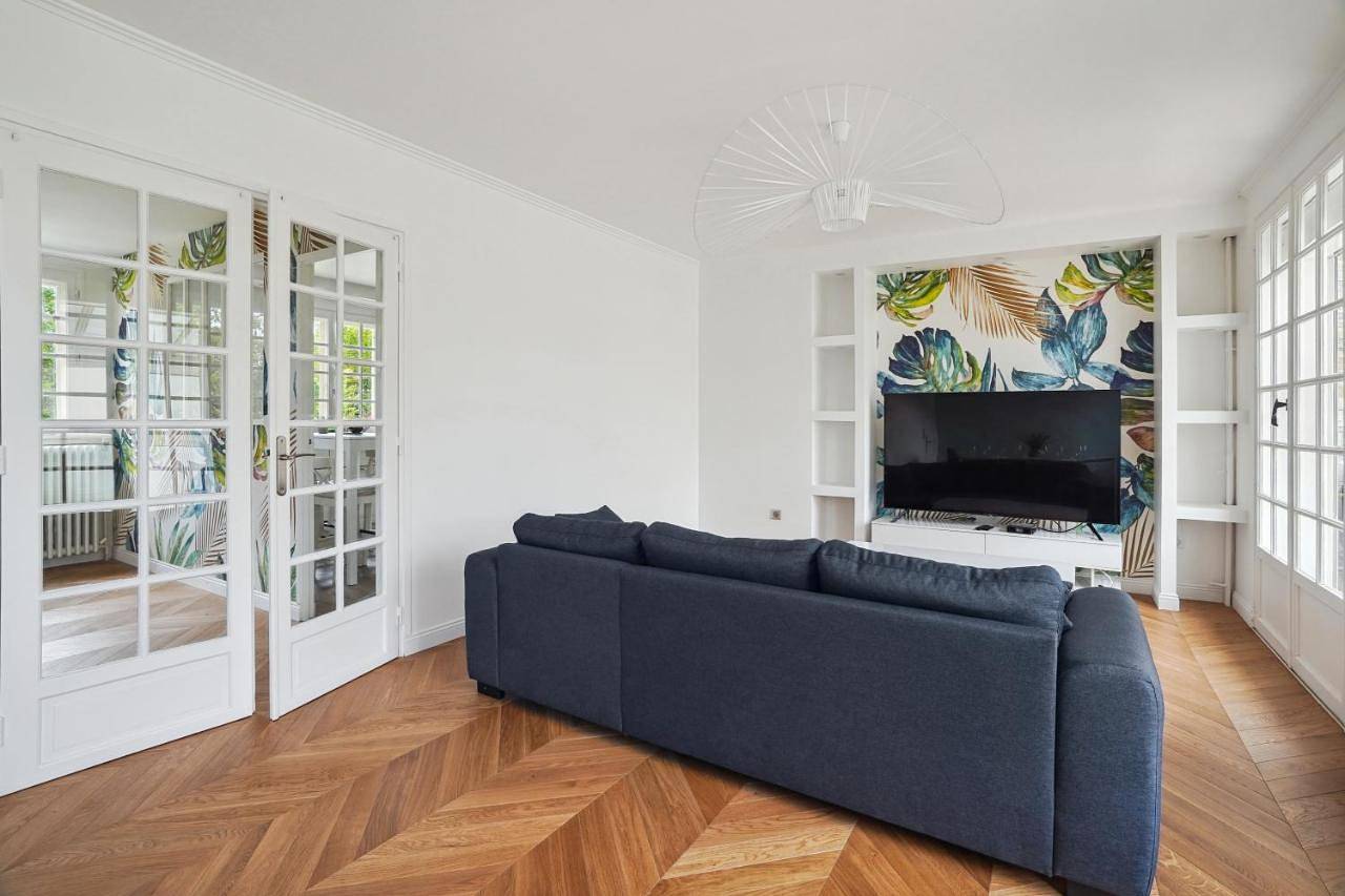 Appartement entier, Deluxe Villa in Morangis, Essonne