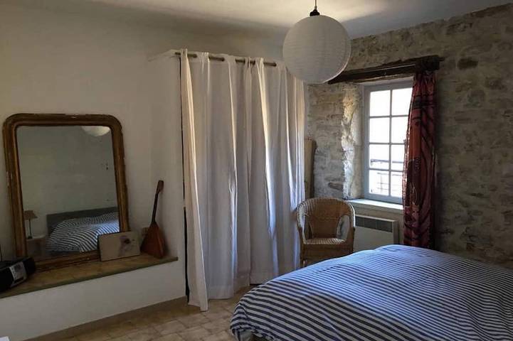 Location de vacances pour 4 personnes, avec jardin et terrasse à La Caunette - 4