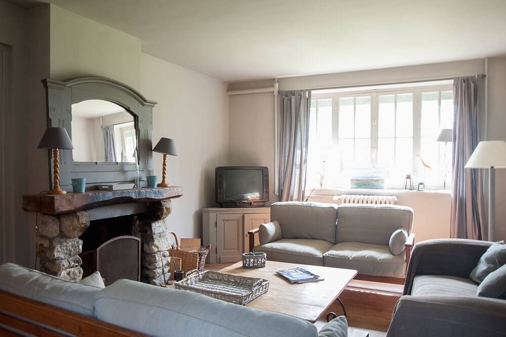 Maison de Charme dans un lieu chargé d'histoire à 4 kms de Wimereux in Wacquinghen, Région de Boulogne-sur-Mer