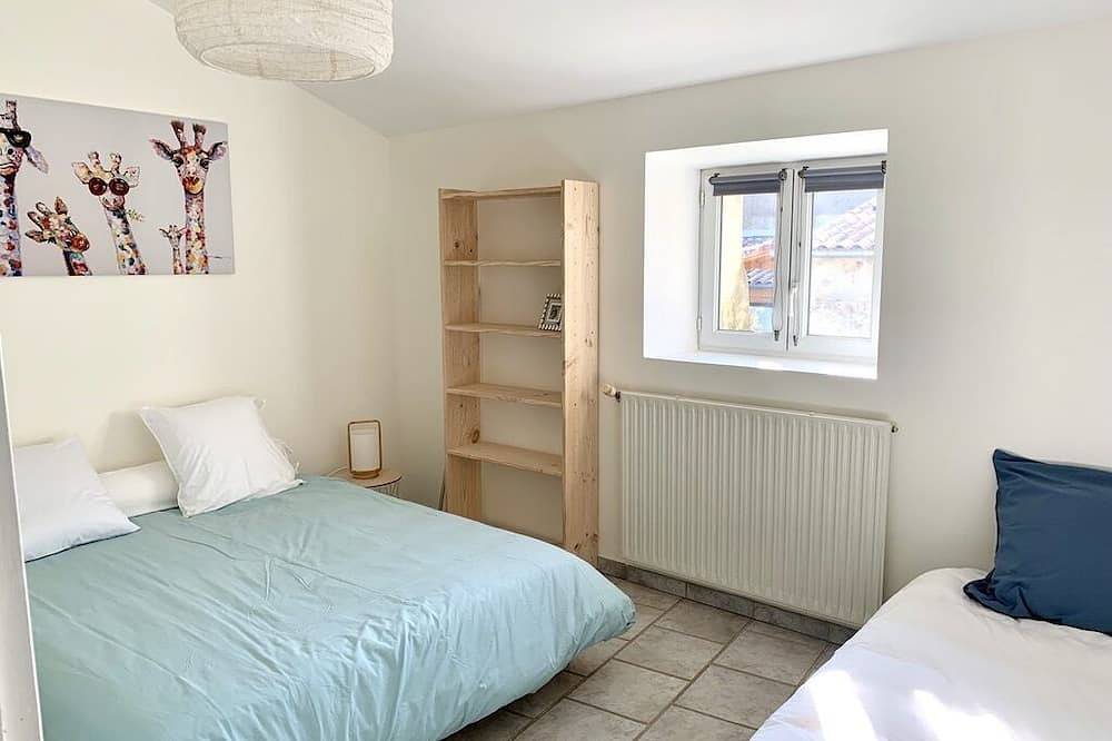 Cosy house with terrace and garage in quiet village center in Saint-Paul-Trois-Châteaux, Nyons region