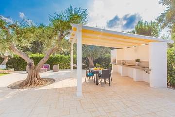 Casa Vacanza per 4 Persone in San Michele Salentino, Valle D'Itria, Foto 2