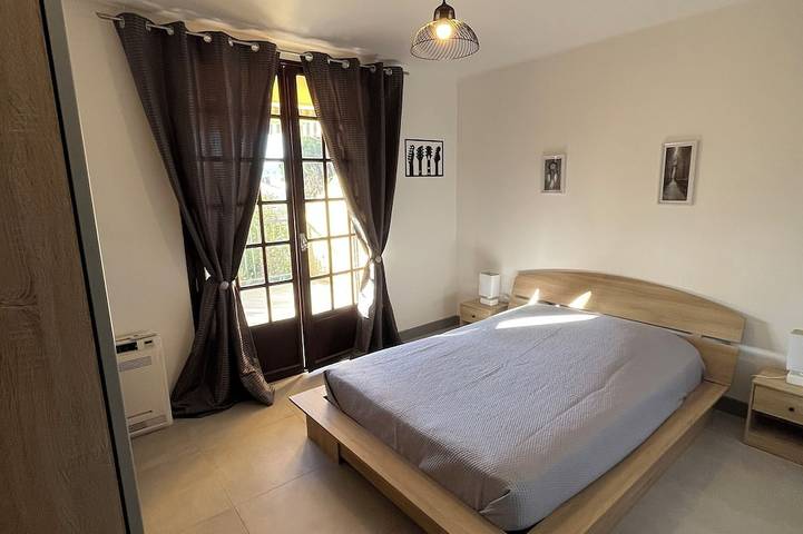 Gîte pour 4 personnes, avec terrasse et jardin dans Plage de Tiuccia - 3