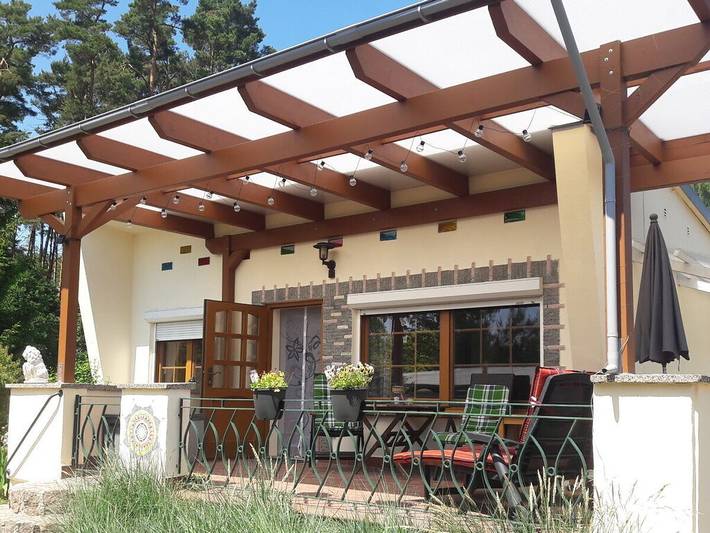 Ferienhaus für 3 Personen, mit Terrasse in Jabel