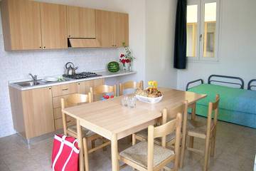 Resort per 6 Persone in Peschiera del Garda, Prealpi Gardesane, Foto 2