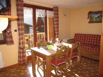 Gîte pour 4 personnes, avec jardin et terrasse, animaux acceptés à Champagny-en-Vanoise