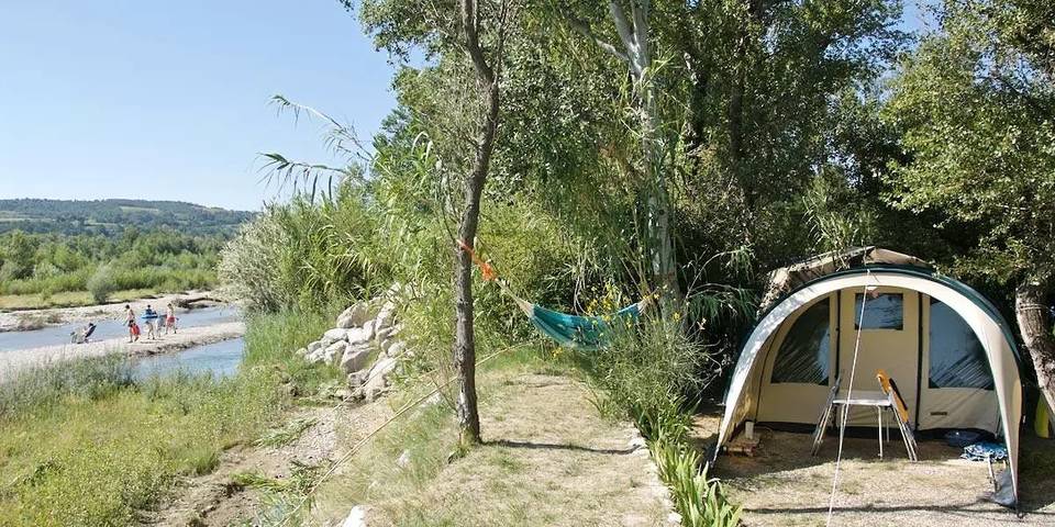 Camping pour 4 personnes, avec piscine, animaux acceptés dans la Région de nyons - 4