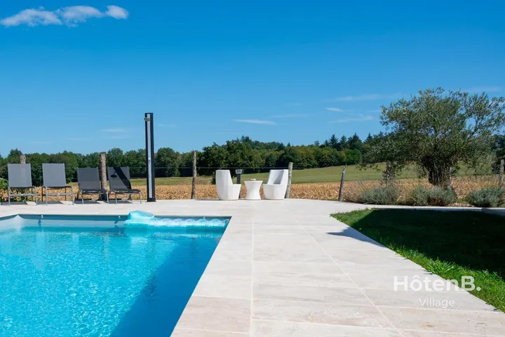Maison de vacances pour 8 personnes, avec jacuzzi ainsi que jardin et piscine - 1