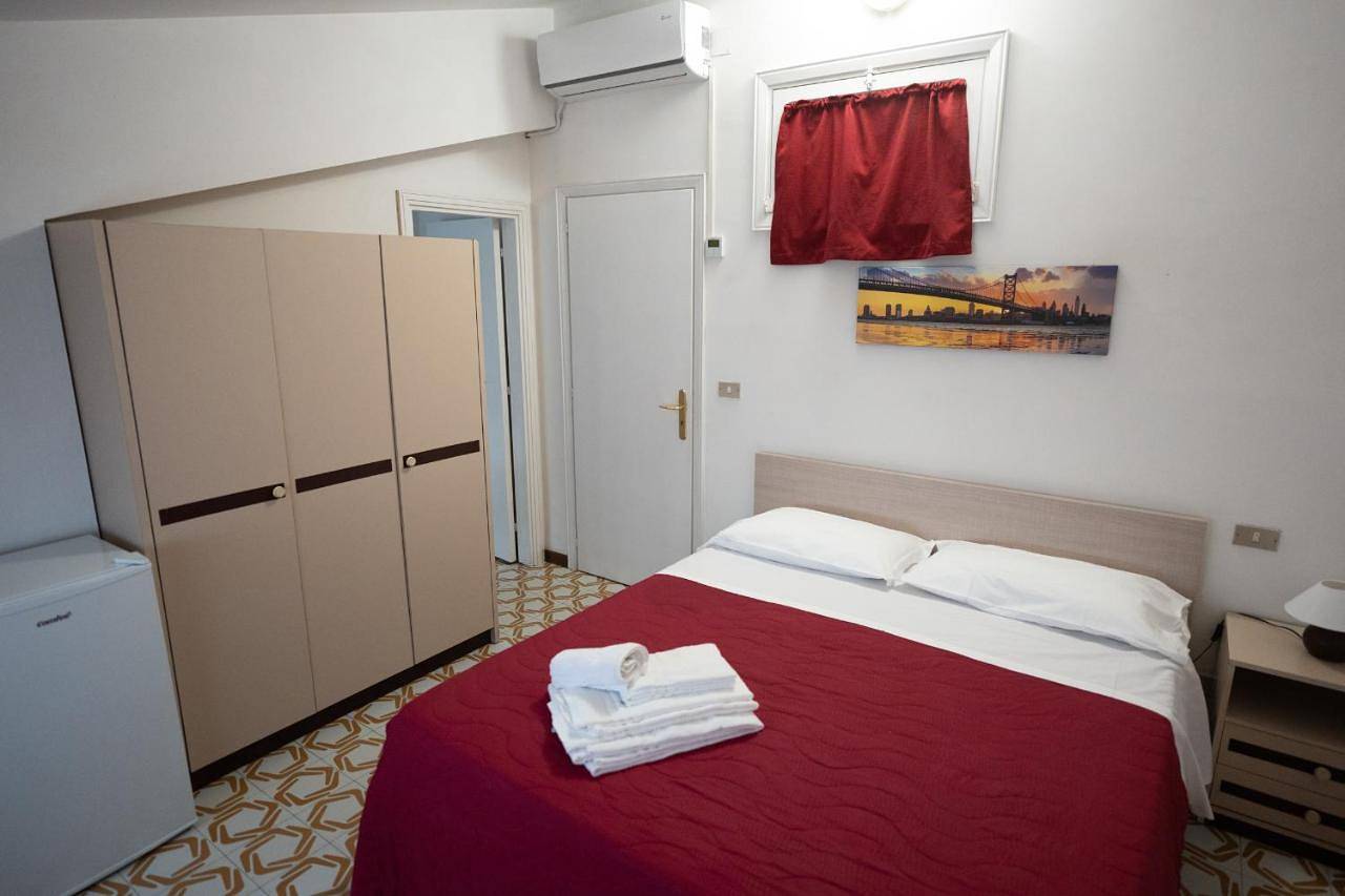 Double Room in Attic in Alba Adriatica, Côte Adriatique Abruzzes
