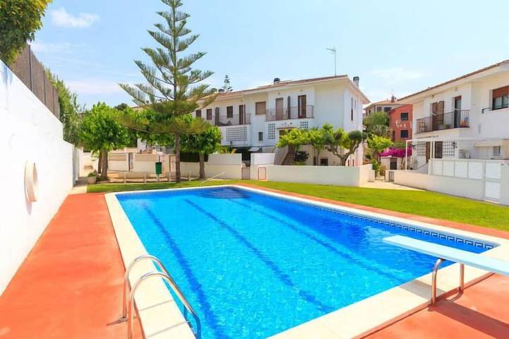 Casa de vacaciones para 6 personas, con jardín y piscina - 1