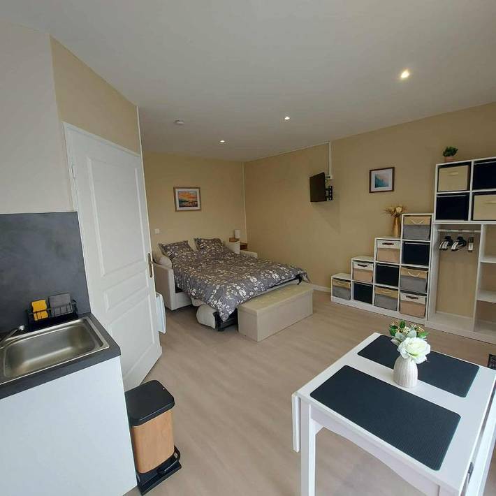 Appart’hôtel pour 3 personnes, avec vue et jardin