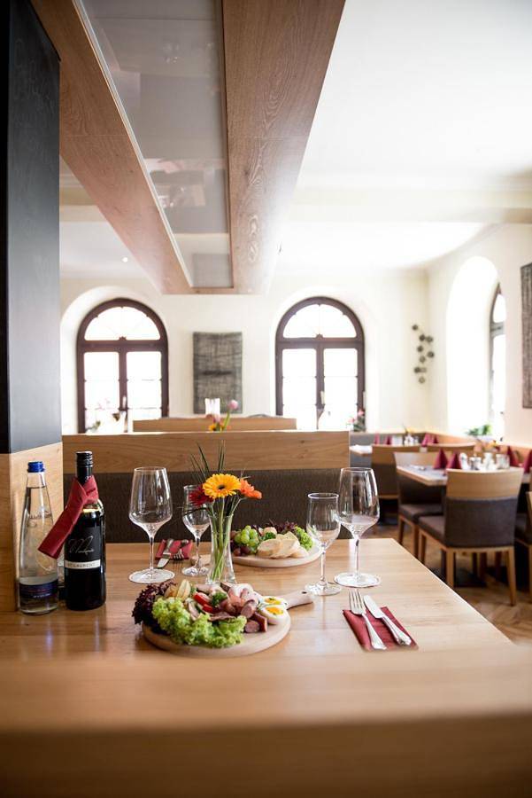 Hotel für 4 Personen, mit Terrasse und Sauna in Murnau am Staffelsee - 3