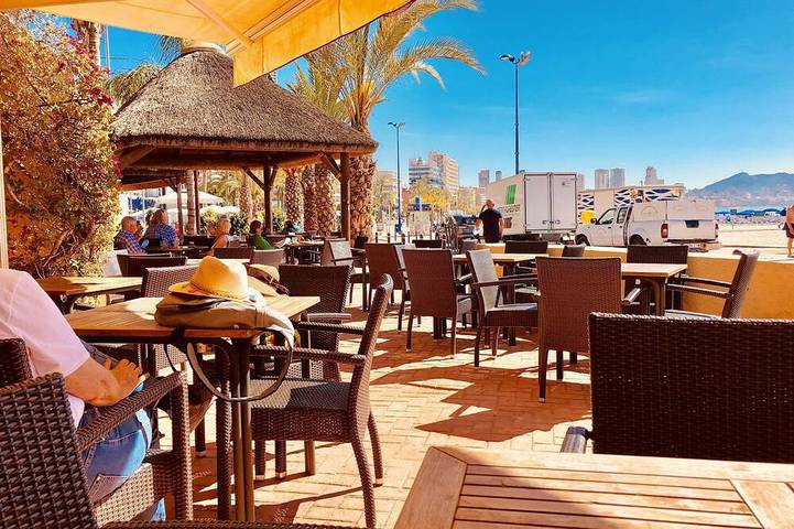 Appartement entier, Appartement de luxe avec piscine près de la plage de Poniente in Benidorm, Costa Blanca