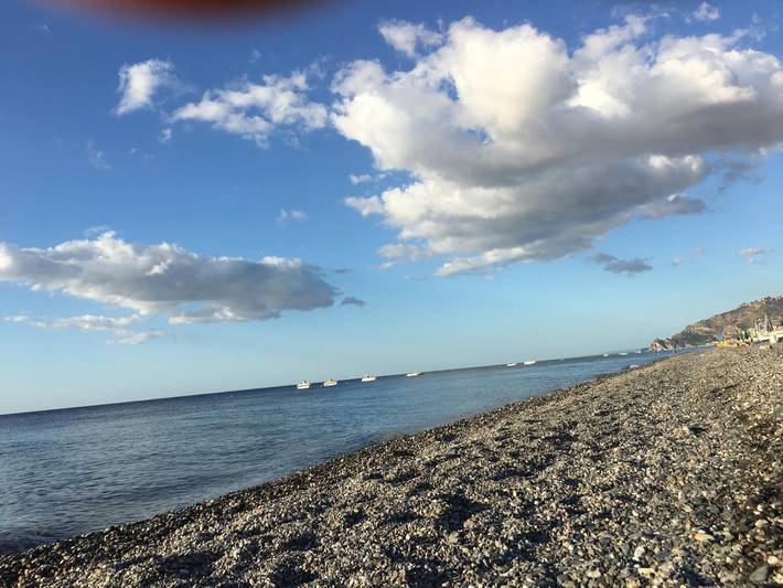 Appartamento per 4 persone, con panorama e balcone, con animali domestici a Furci Siculo