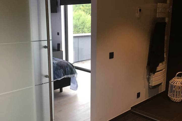 Location de vacances pour 6 personnes, avec jacuzzi ainsi que balcon et jardin à Profondeville - 2