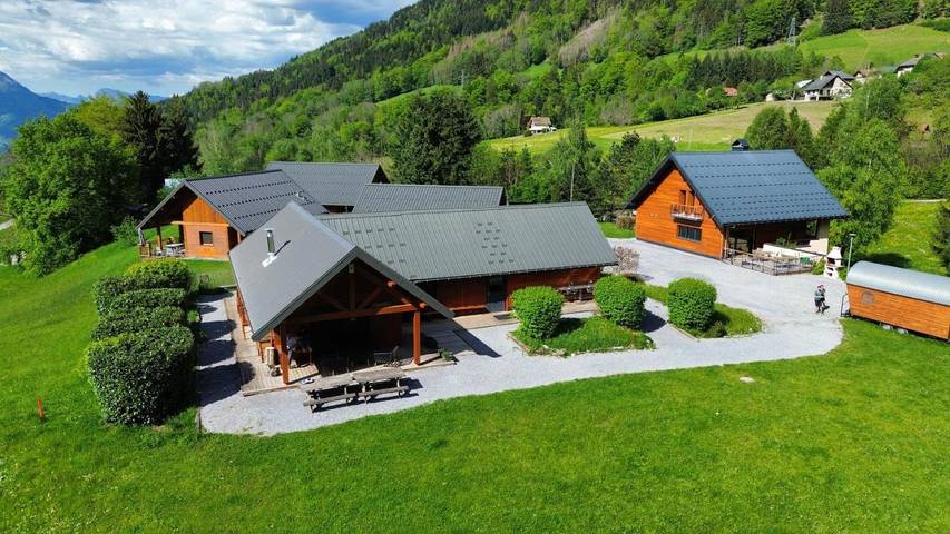 Appartement de vacances pour 10 personnes, avec terrasse et vue