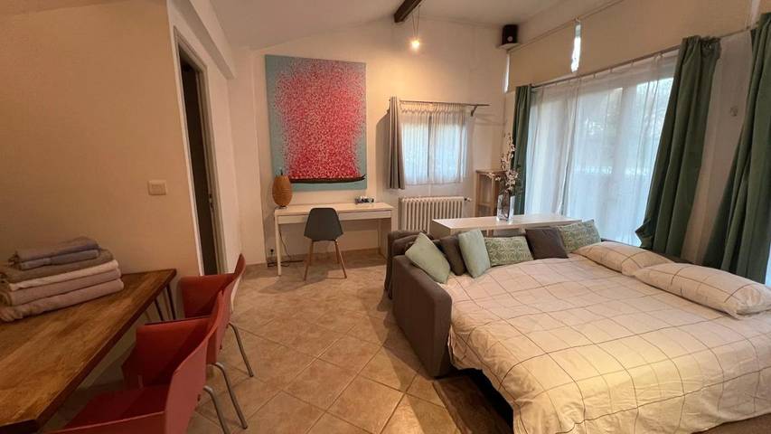 Gîte pour 4 personnes, avec vue, animaux acceptés à Rillieux-la-Pape - 2