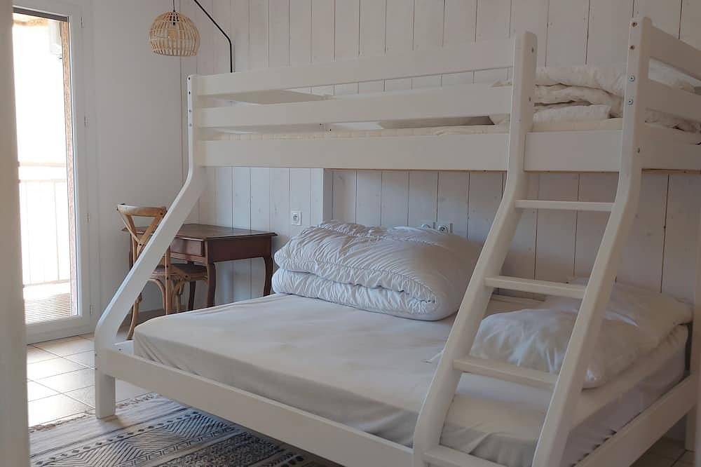 Sur les Hauteurs de Collioure in Côte Vermeille, Collioure