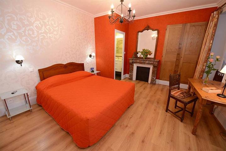 Hôtel pour 4 personnes, avec jardin, animaux acceptés à Chagny - 2