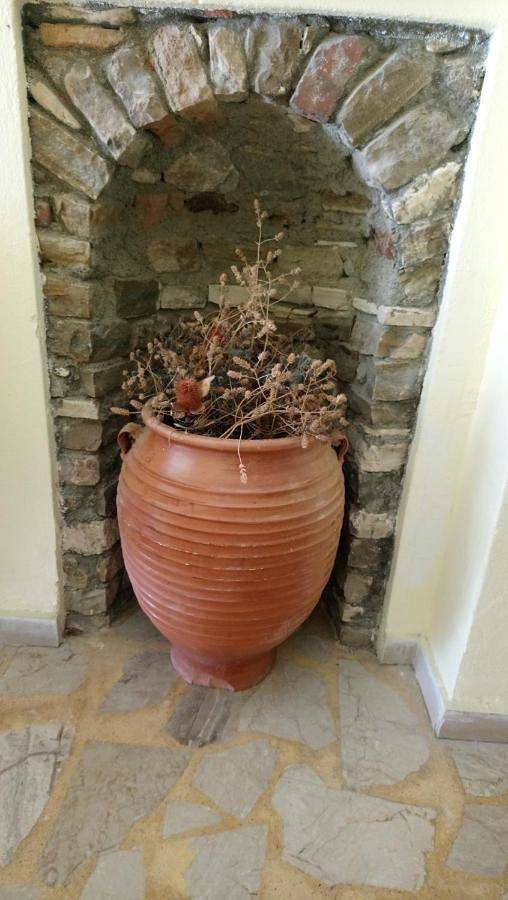 Gîte pour 2 personnes, avec terrasse dans Pythagoreio - 4