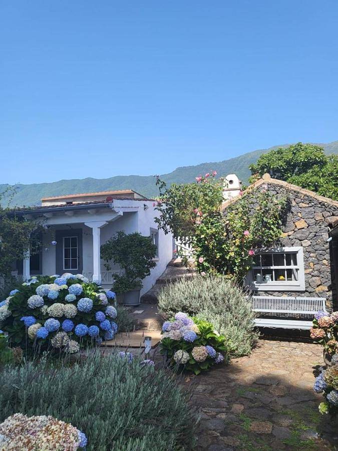 Landhaus für 2 Personen, mit Whirlpool und Terrasse sowie Garten und Pool auf La Palma