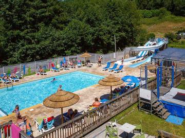 Camping pour 4 personnes dans l' Eure