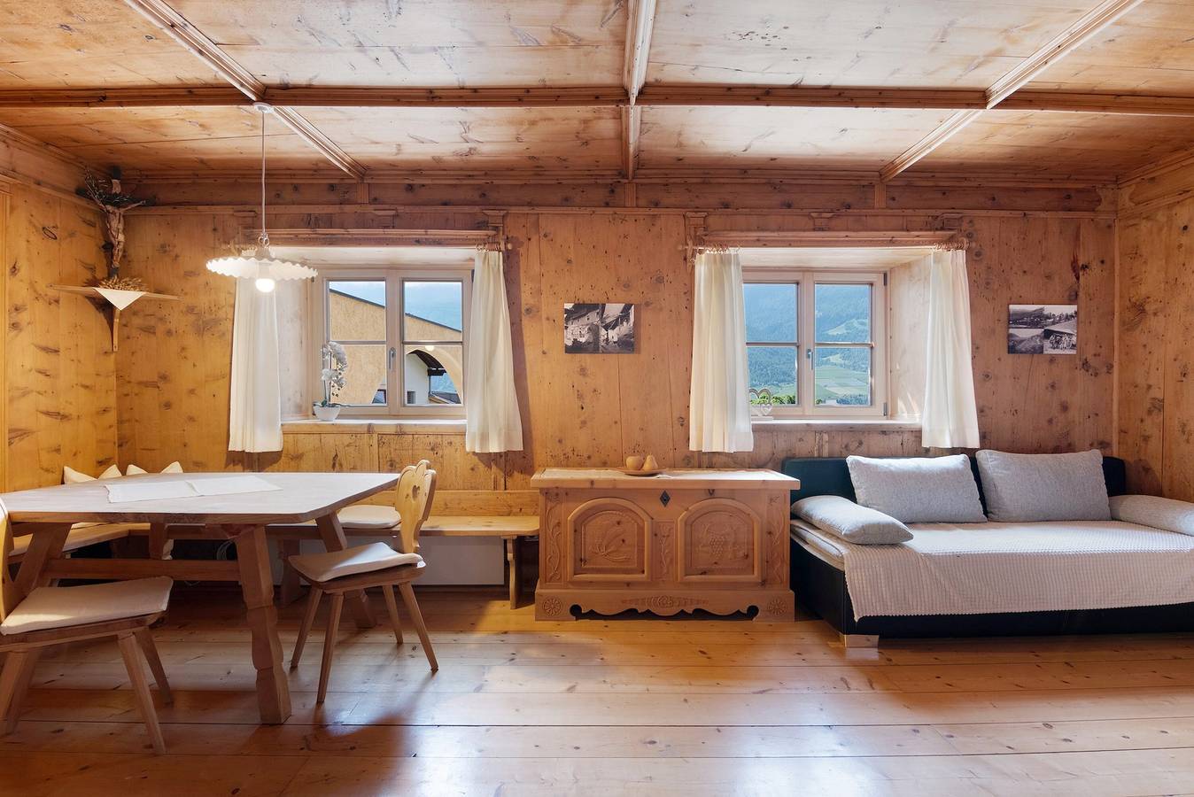 Ganze Wohnung, Ferienwohnung 'Bertollhof Apfelerlebnis' mit Bergblick, Gemeinschaftsgarten und Wlan in Kortsch, Schlanders