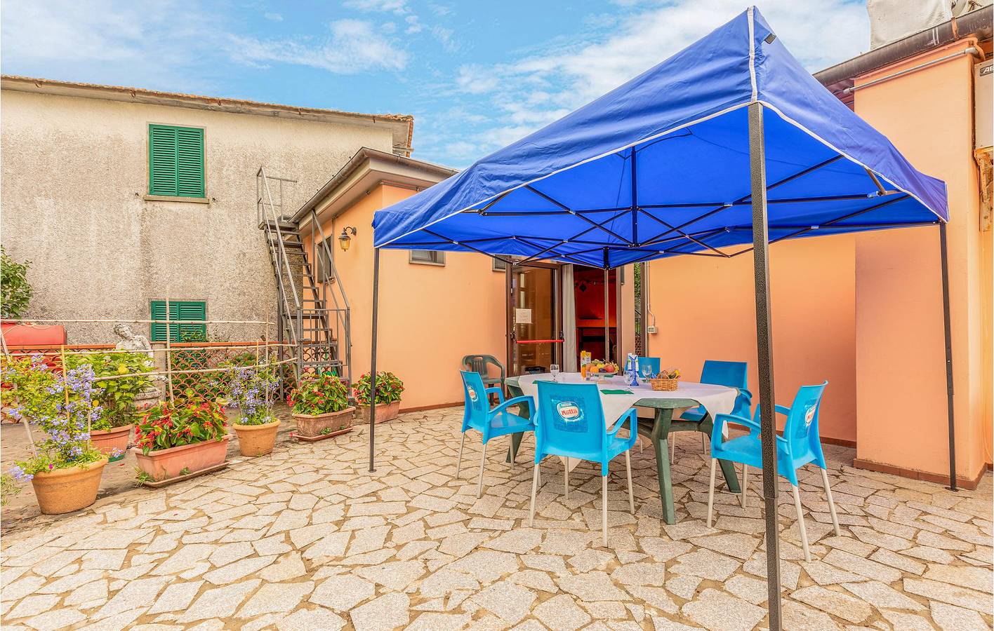 Ganze Ferienwohnung, Gemütliches Apartment am Pool mit Parkplatz und Internet in Marliana, Pistoia Provinz