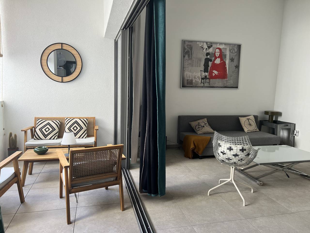 Appartement entier, Appartement "Le Castel" avec terrasse privée, Wi-Fi et climatisation in Marseille, Région de Marseille