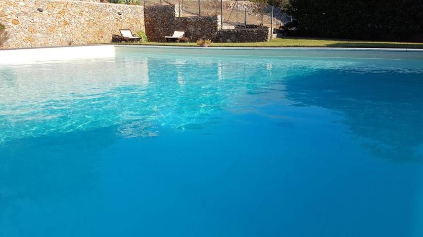 Villa per 7 persone, con panorama e piscina nonché giardino, con animali domestici a Capaci