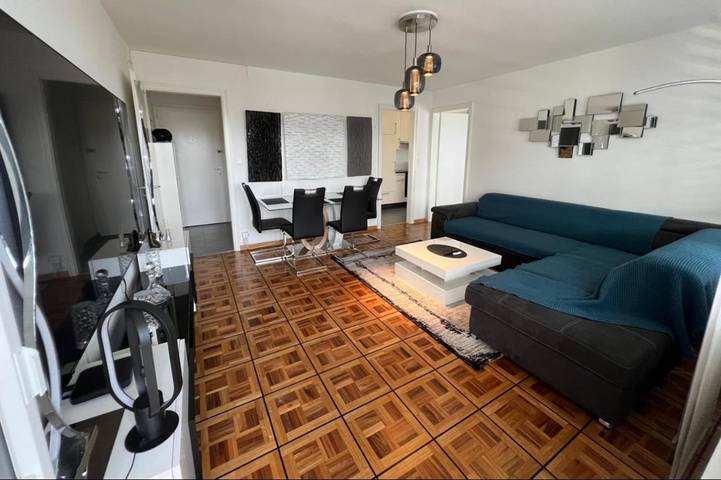 Gîte pour 3 personnes, avec balcon ainsi que vue sur le lac et vue à Lausanne - 4